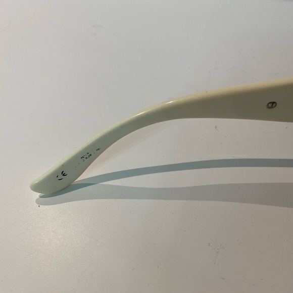 Gucci GG Gunmetal Silver Logo Wrap Purple Tint Floating Frame Ivory Sunglasses - Picture 10 of 10